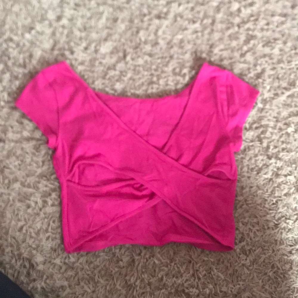 American eagle crop top